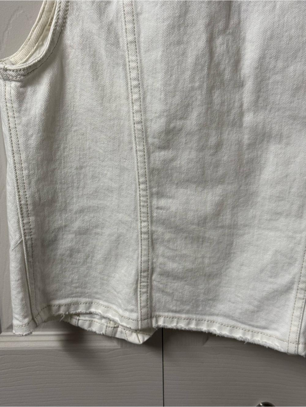 Universal Thread  White Denim Vest - Picture 6 of 6